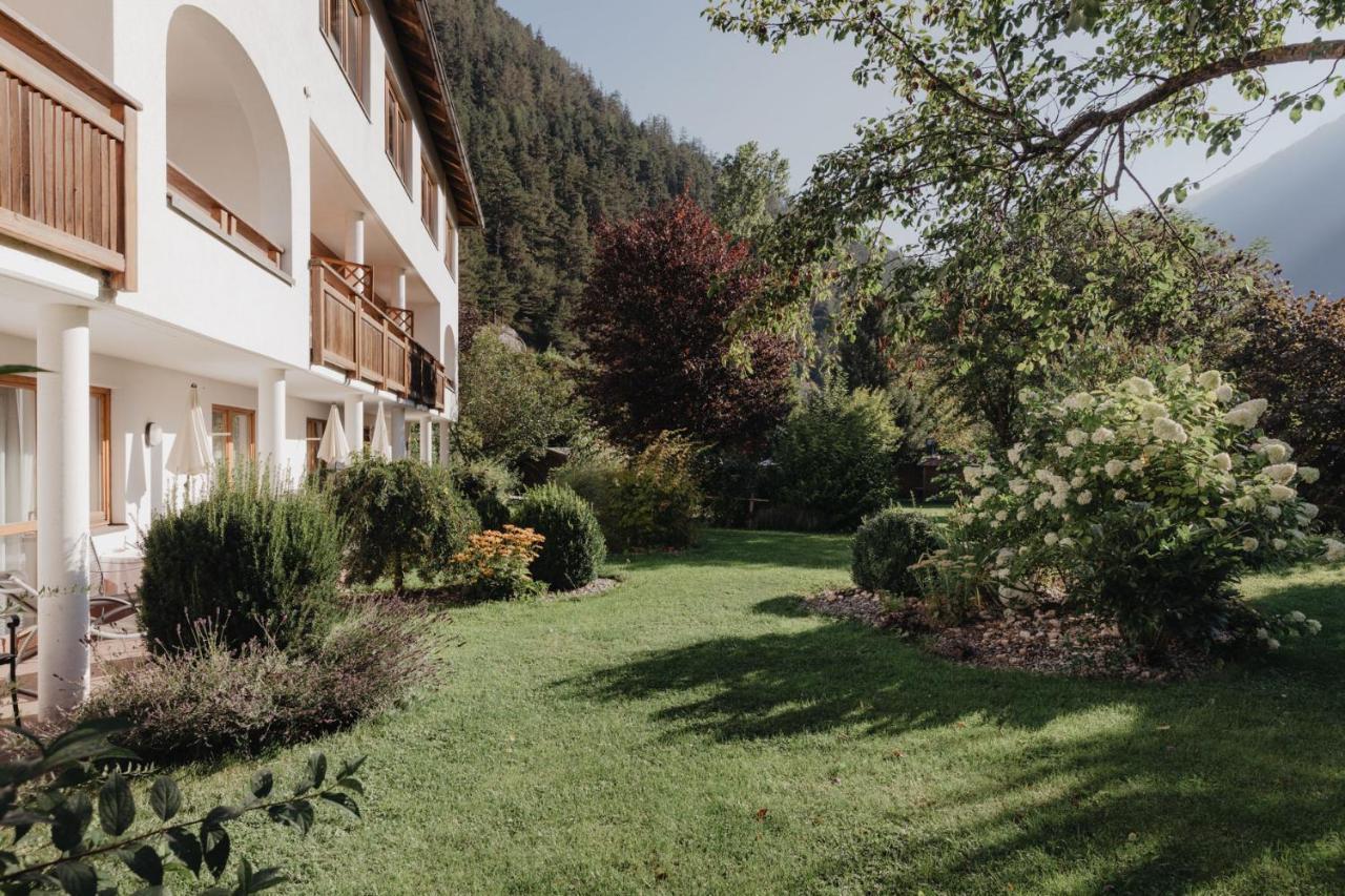 Hotel Kreuz Пфундс Экстерьер фото