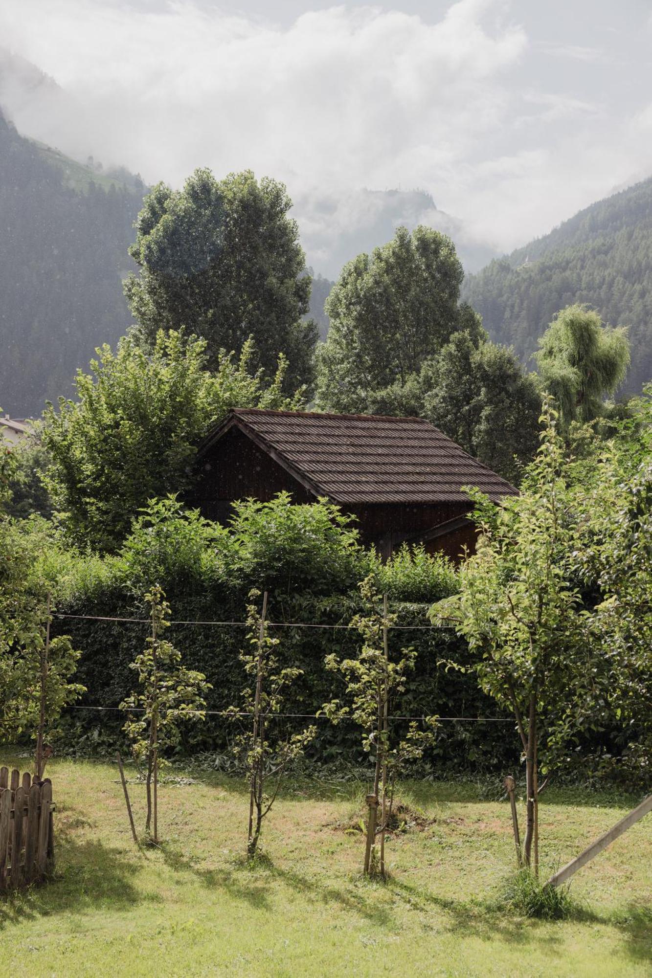 Hotel Kreuz Пфундс Экстерьер фото